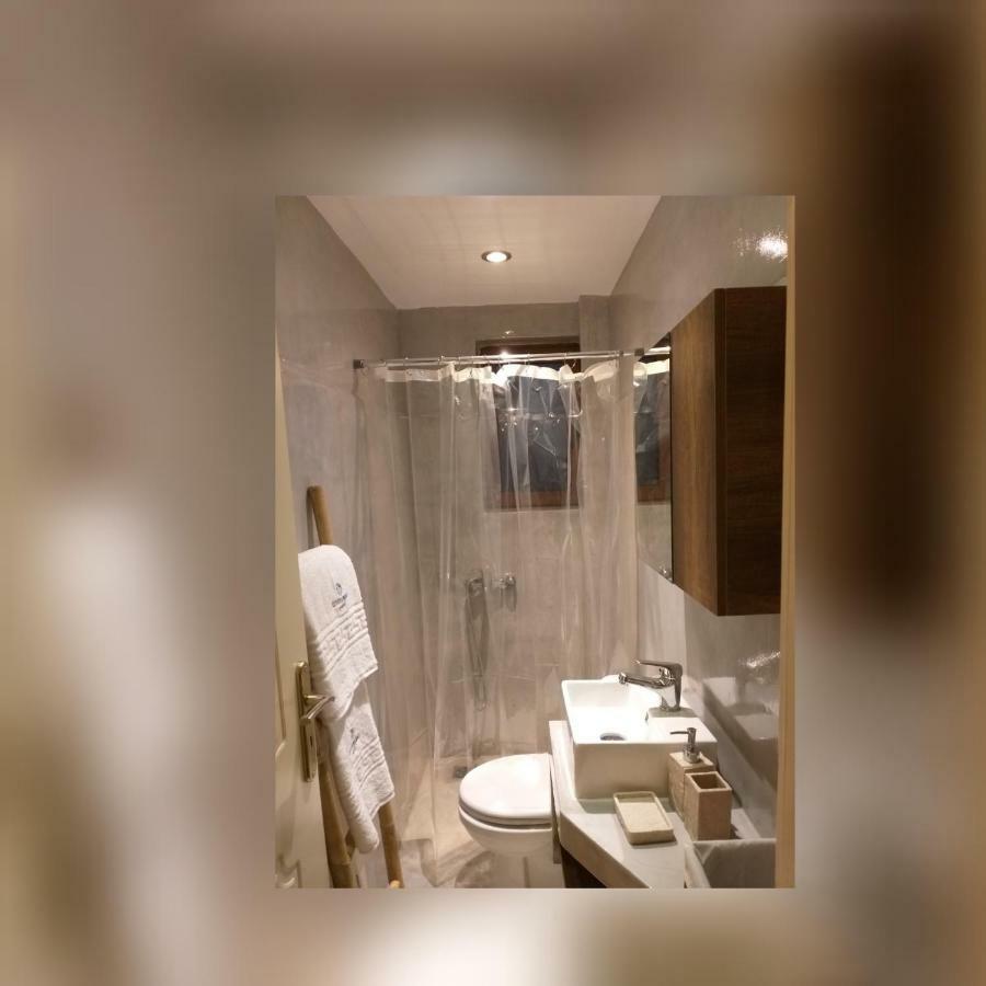 Greek Blue Apartment ปลาเกียส ภายนอก รูปภาพ